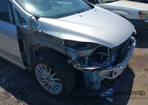 2014 Ford C-Max Hybrid Se z USA, uszkodzony, nr VIN 1FADP5AU6EL516368